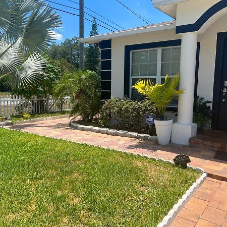 Caribbean Splendor Vacation Rental Near Bush Gardens Tampa Fl Exterior foto